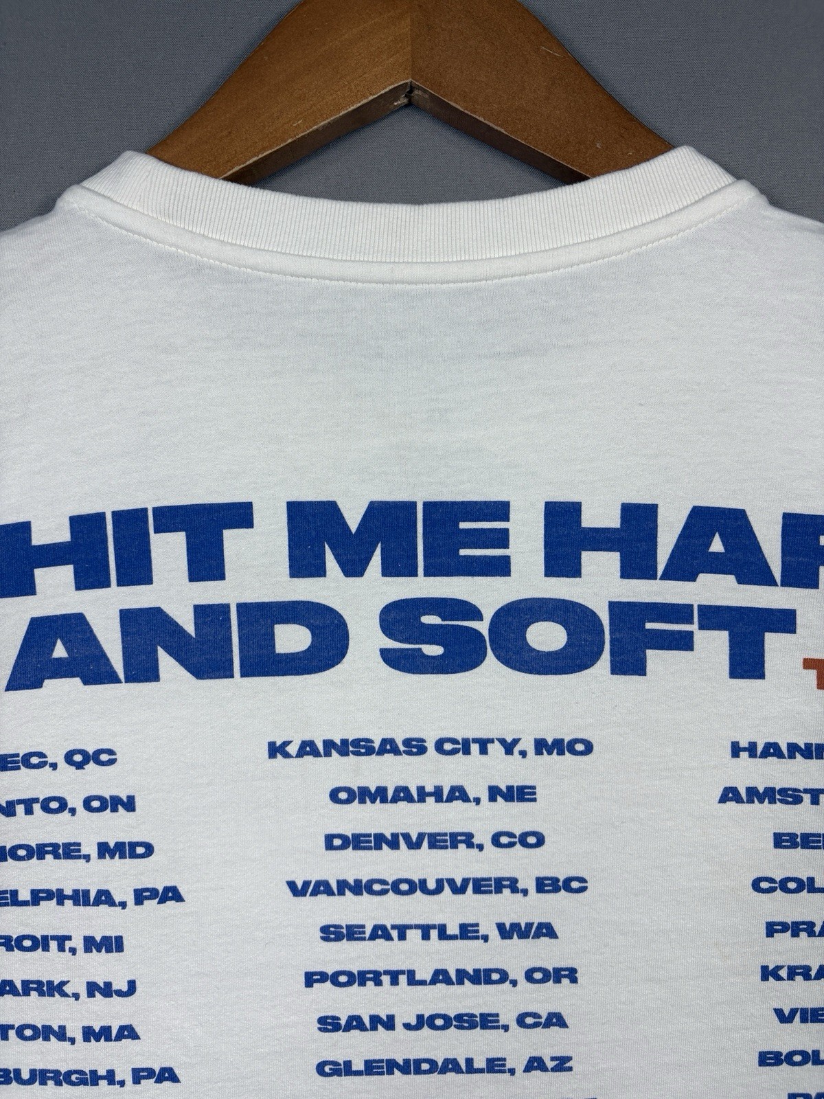 Billie Eilish Hit Me Hard And Soft Tour City Music Tee T Shirt 2024 2025 Sz XL