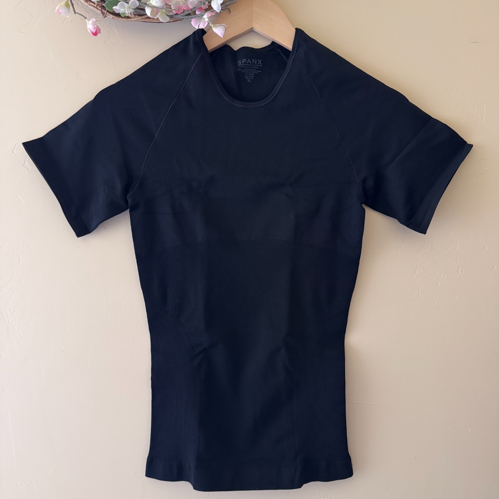 SPANX Men’s Zoned Performance Black Crew Neck Under Shirt size XL (46-48) NWOT