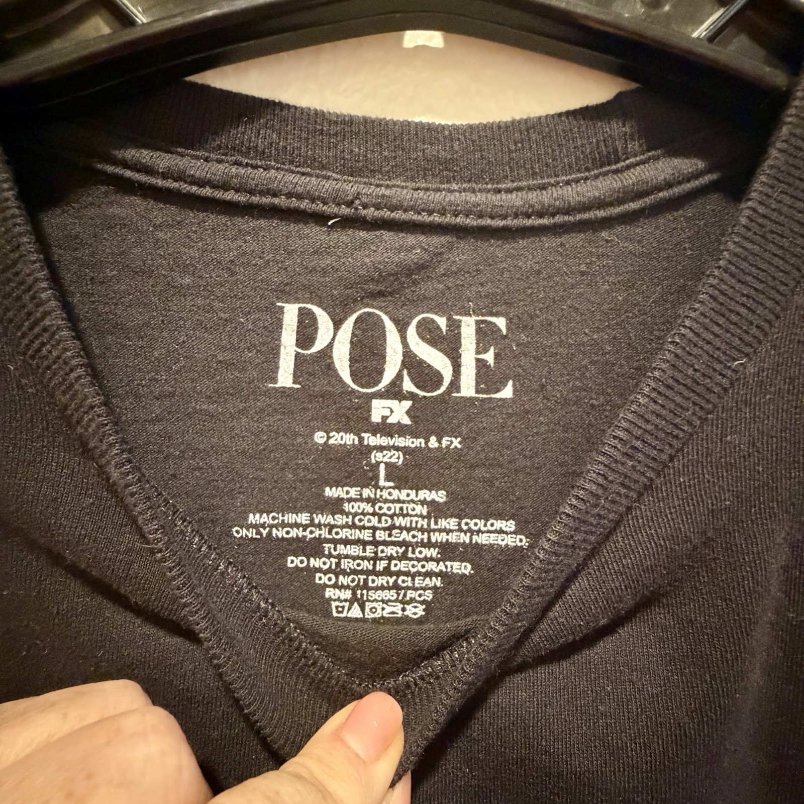 Pose Fx Tv Show Urban Outfitters Shirt Size Large Excellent condition