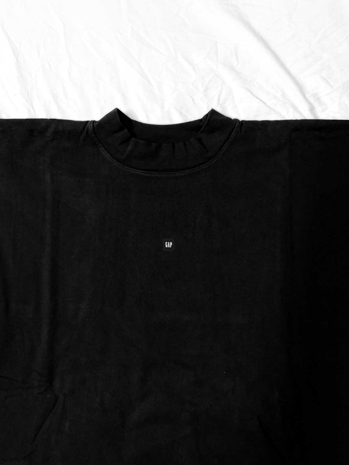 Yeezy Gap Engineered by Balenciaga Logo Crop Tee Black Men’s Size XL New