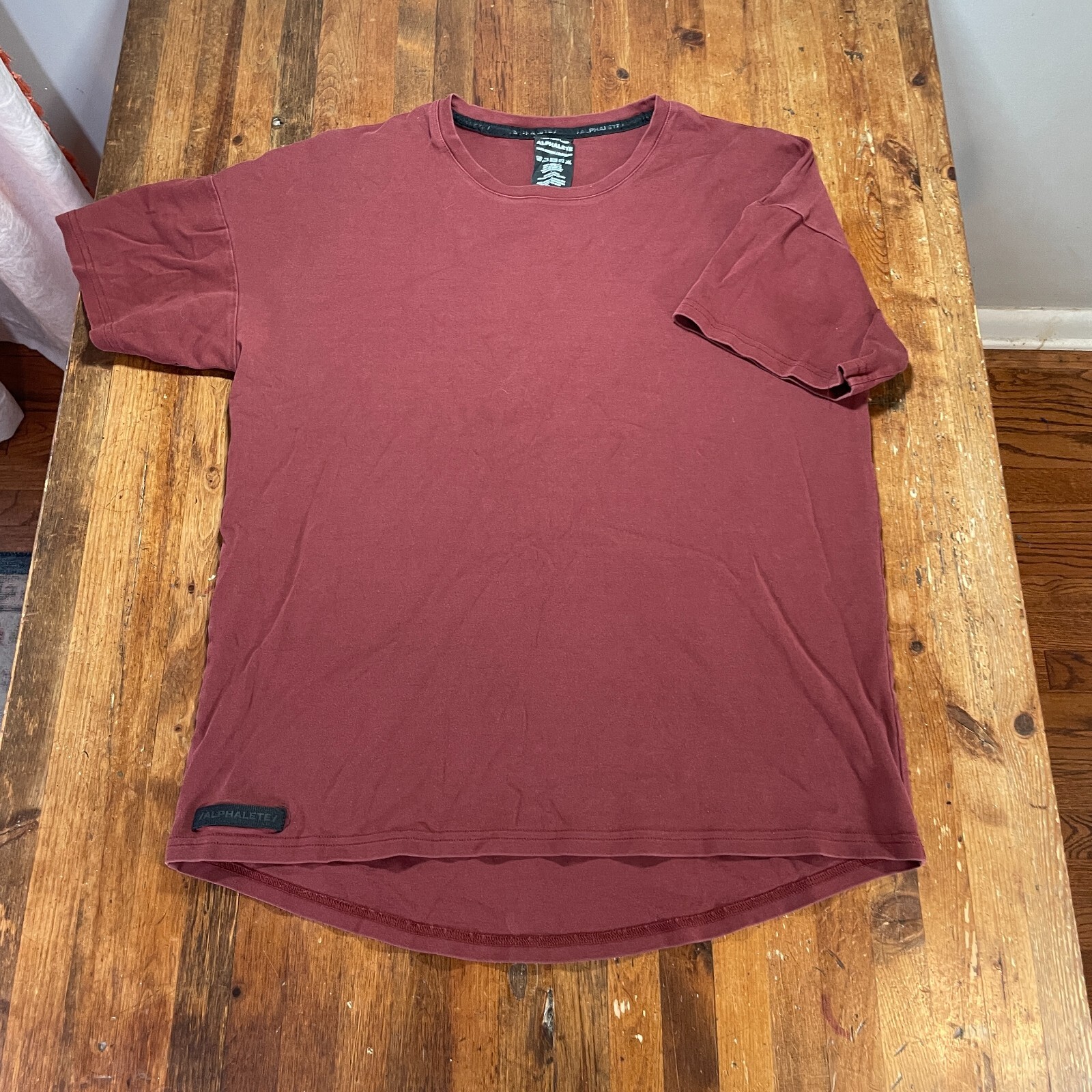 Alphalete Shirt Mens Medium Red Tee Casual Workout Gym