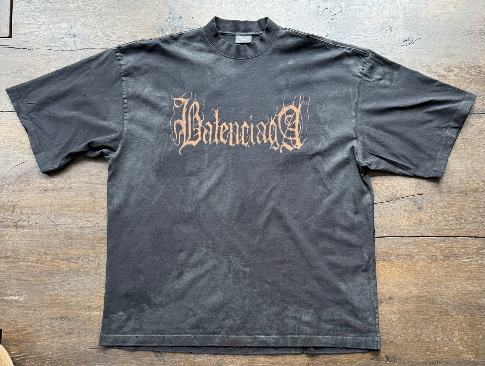 Balenciaga Heavy Metal Gothic mud show distressed t-shirt oversized Large L