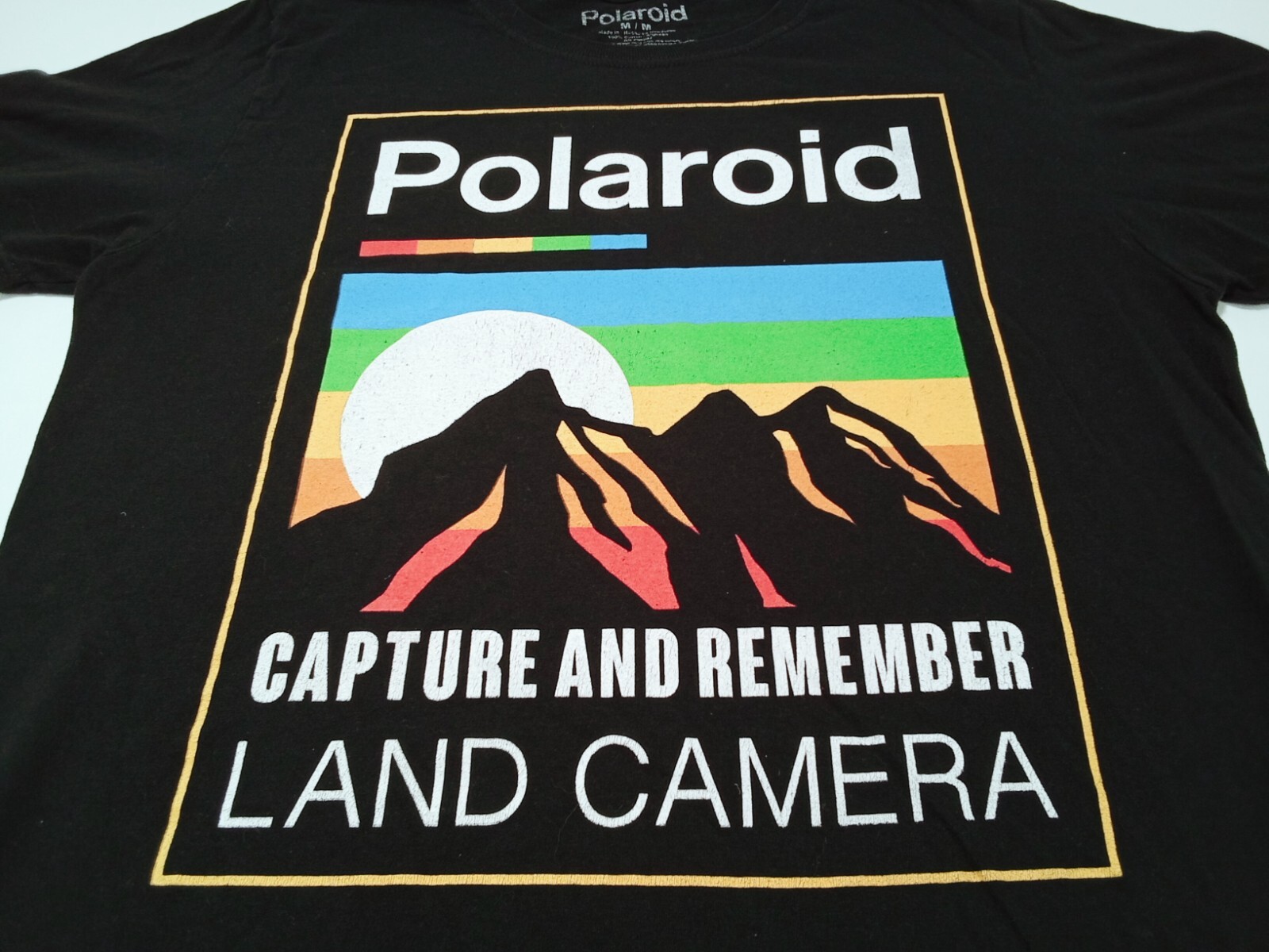 Polaroid Sz.M (Width 19in x Length 27in)100% Cotton T-Shirt Black