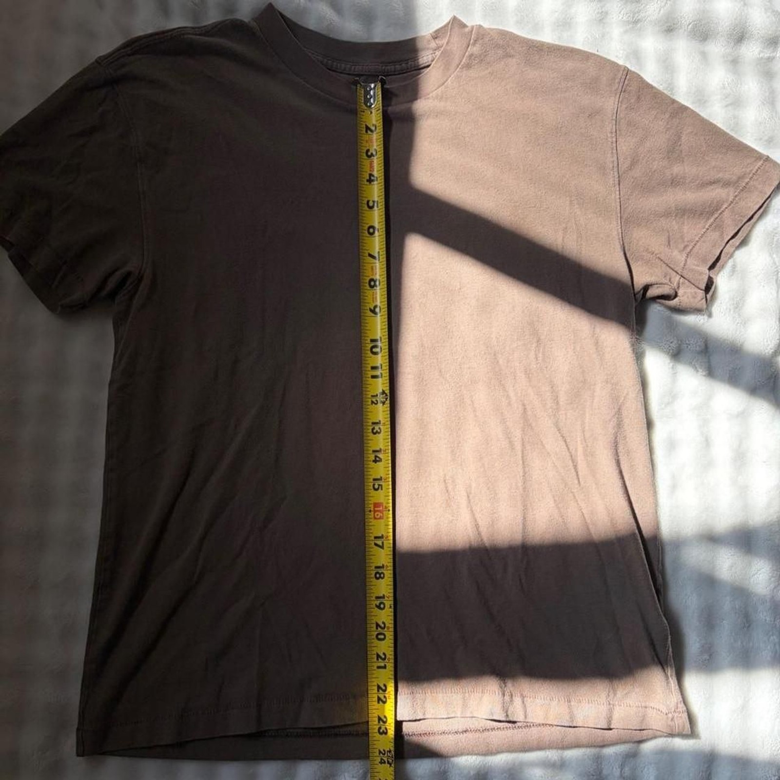 Abercrombie-fitch Men’s Brown and Tan T-shirt