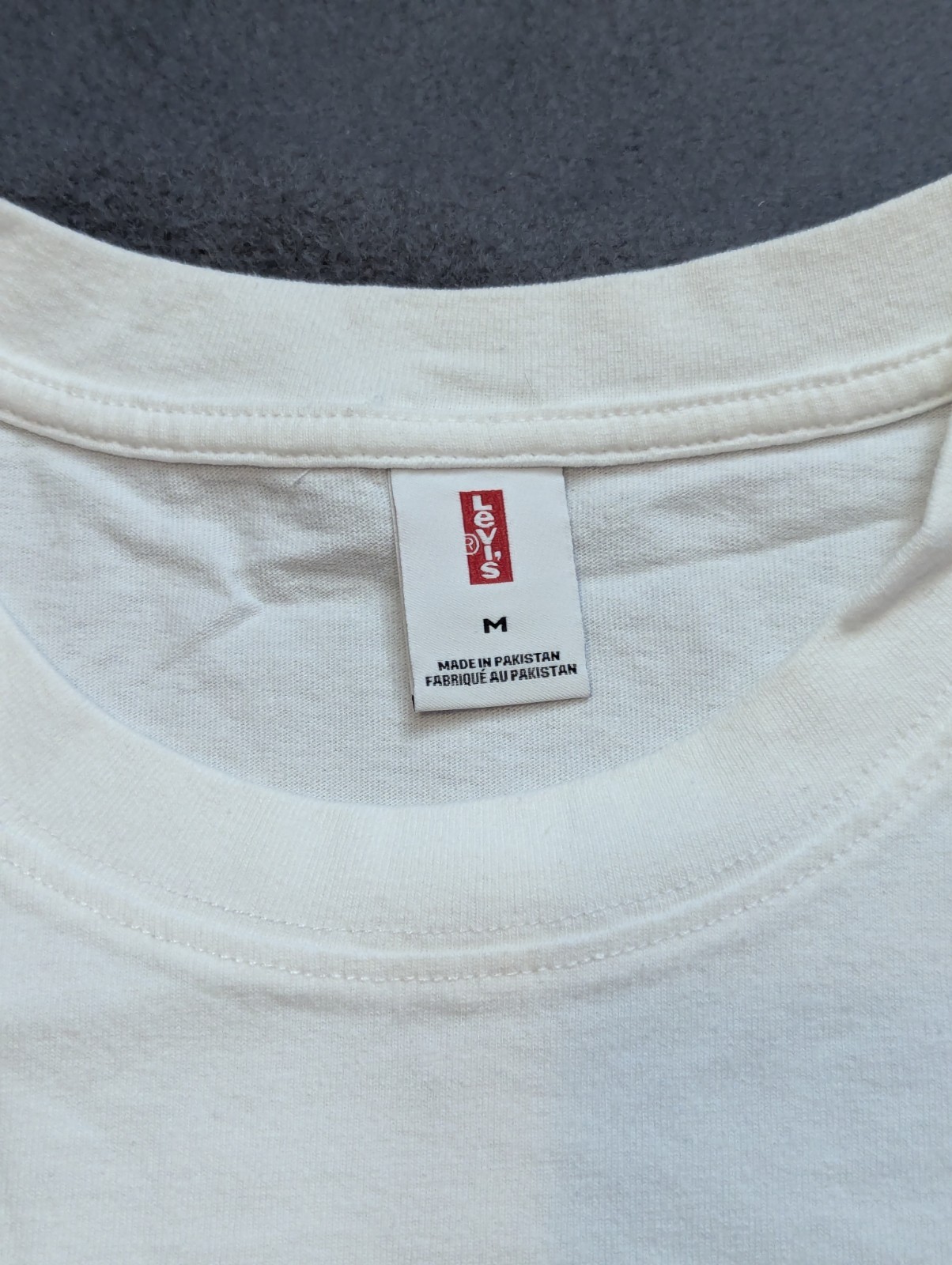 Levi’s oasis Union Jack Logo Band Shirt Mens M White