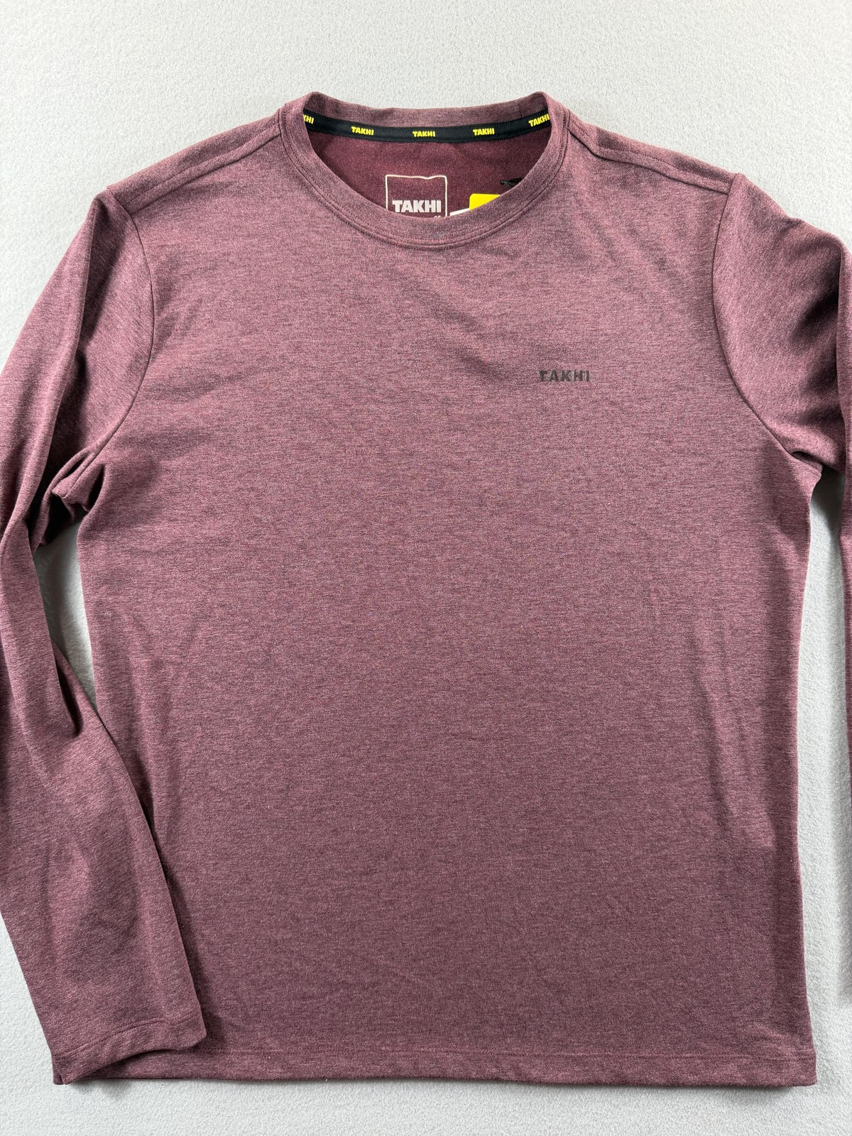 Takhi Shirt Mens Large Wine Red Long Sleeve Logo Tagless Stretch Tee Casual New