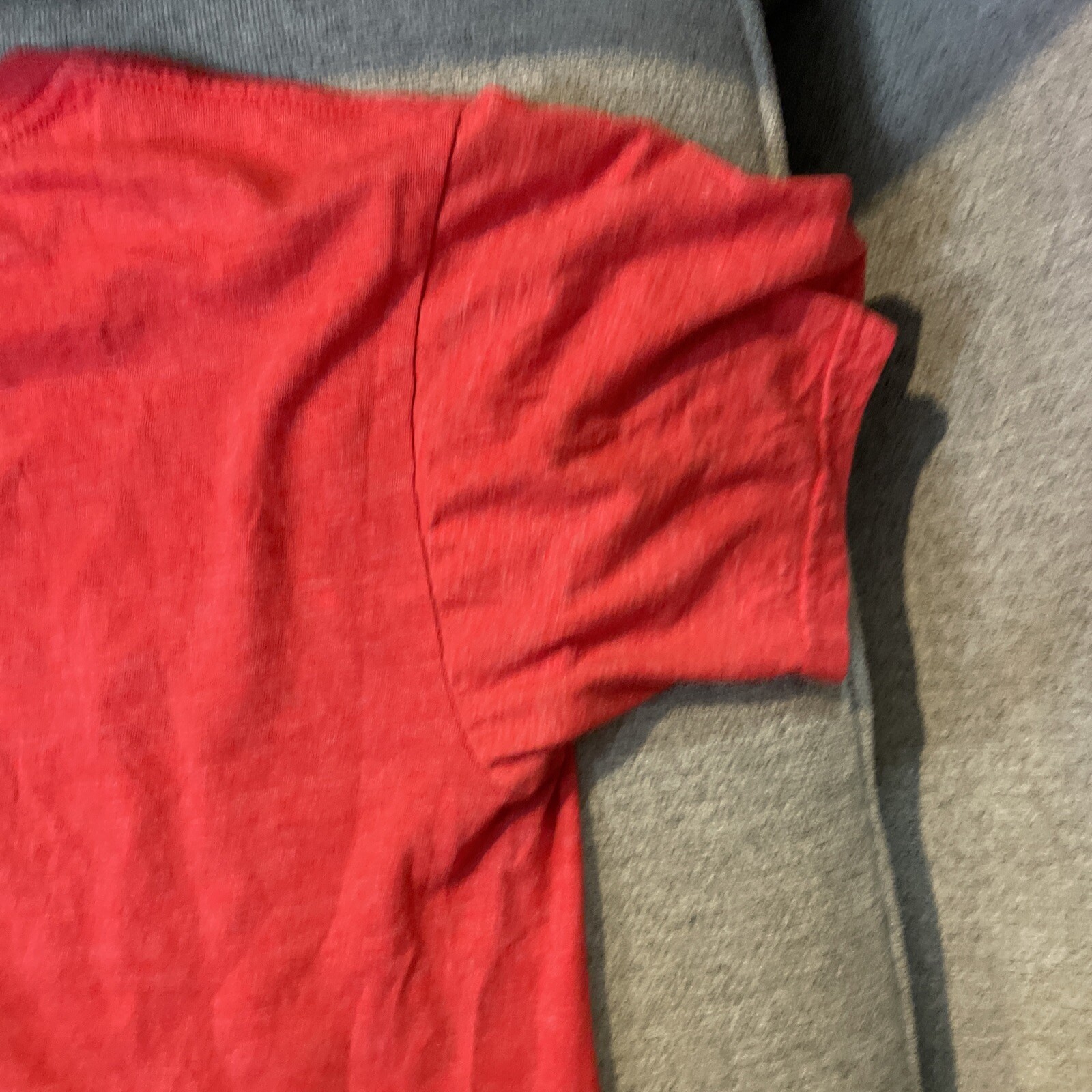 Coca-Cola Coke Distressed Look T-shirt – Small – Poly-Cotton-Rayon Pre-owned