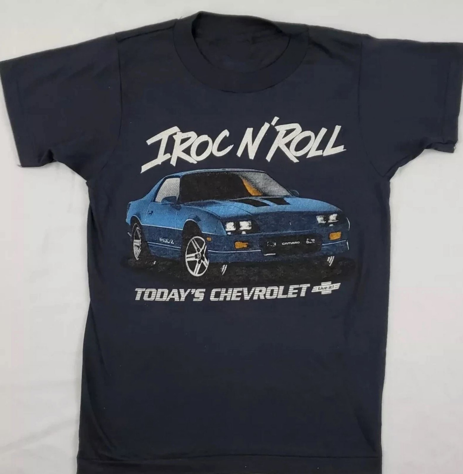 Vintage Chevy Camaro IROC-Z T-Shirt 80’s Car Enthusiast Navy blue Tee TRENDING