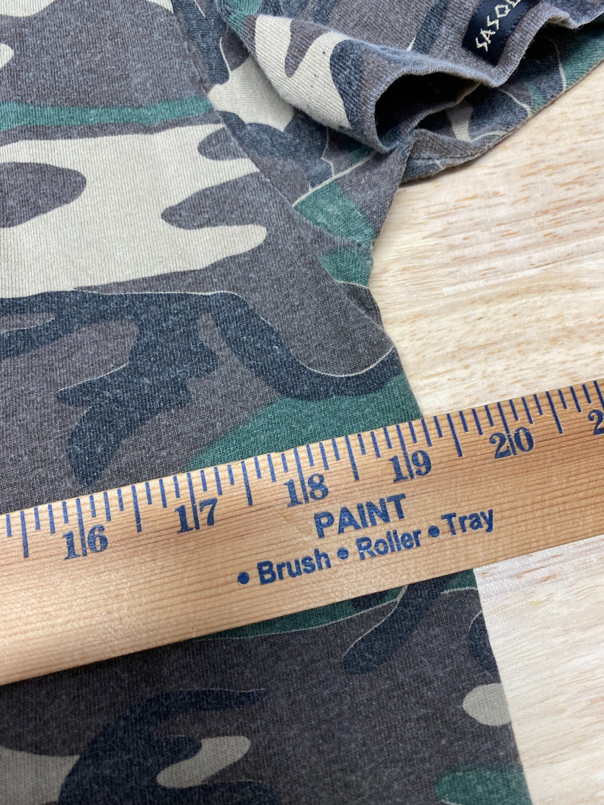 Vntg Sasquatch Mens L Camo Pocket T Shirt Camouflage Single Stitch Made in USA