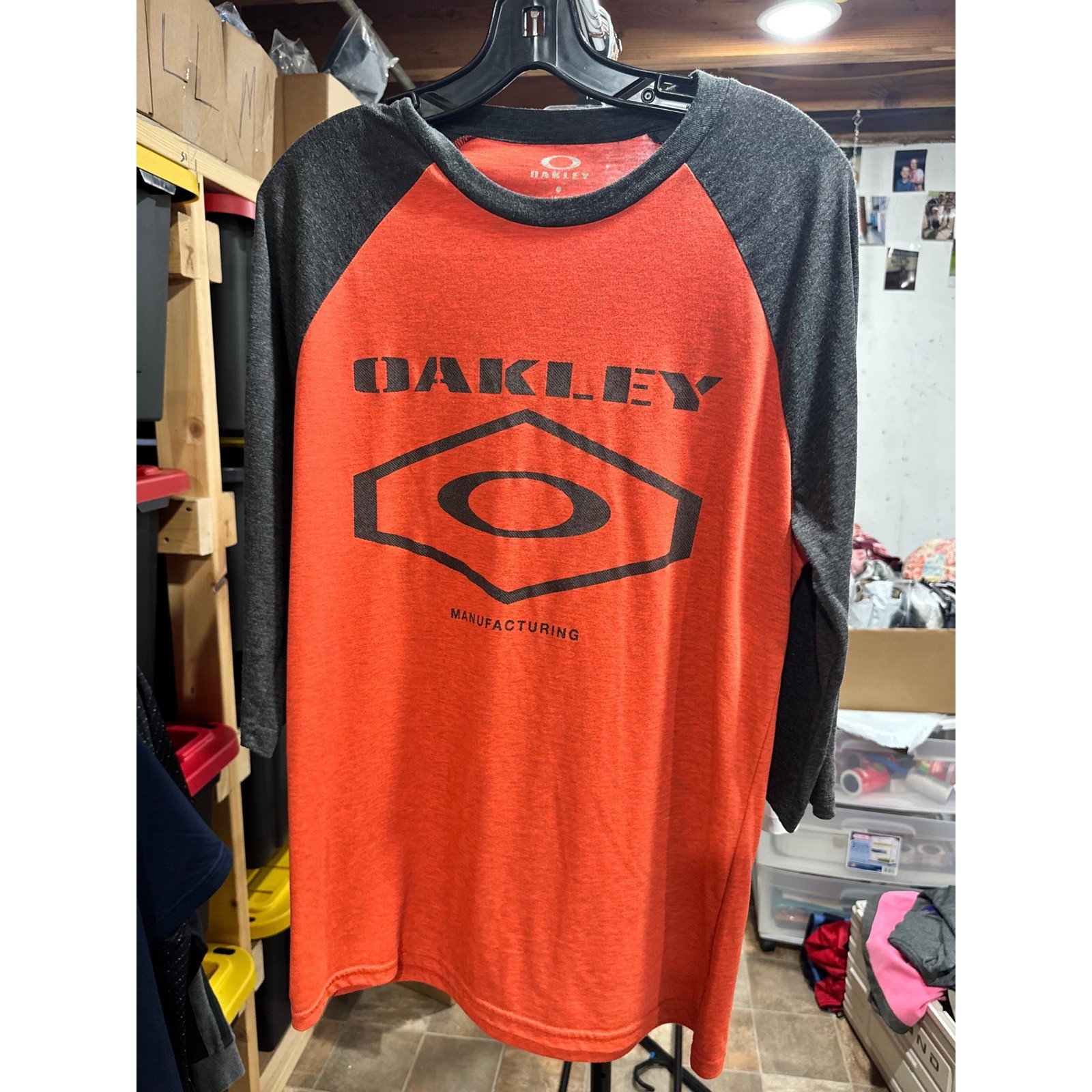 Oakley Mens Graphic Baseball Tee Orange Grey 3/4 Sleeve Raglan Shirt Medium