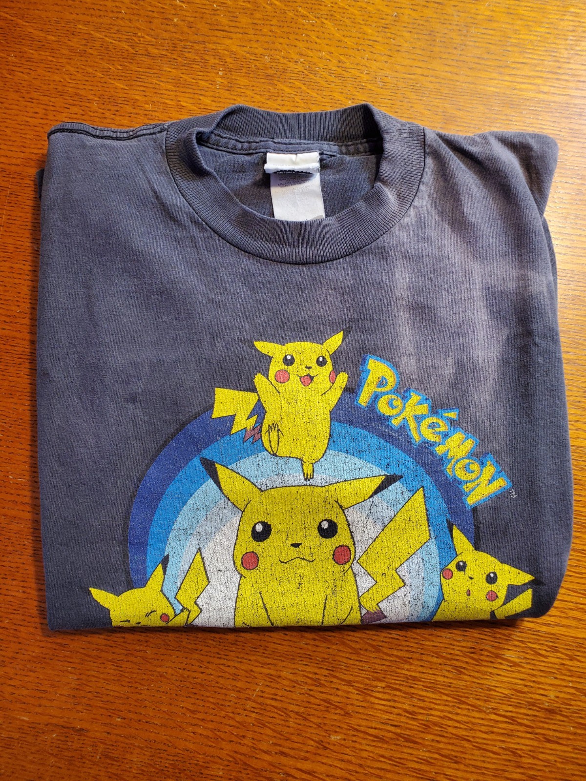 Vintage 1999 Pokemon Pikachu Nintendo T-Shirt XS Black Faded Distressed Nice!
