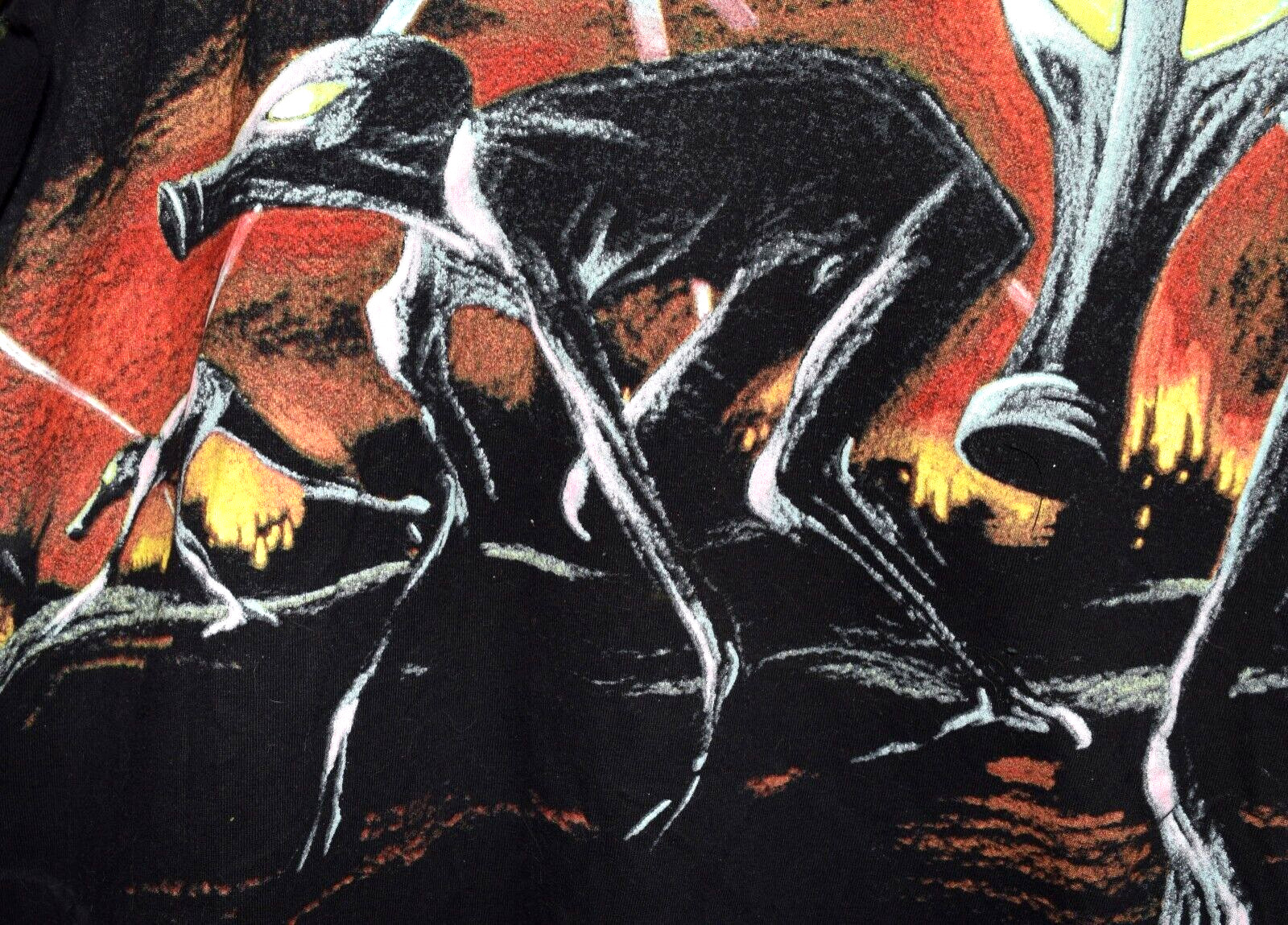 Vintage 1990’s Pink Floyd The Wall All Over Print XL T-Shirt on Winterland Label