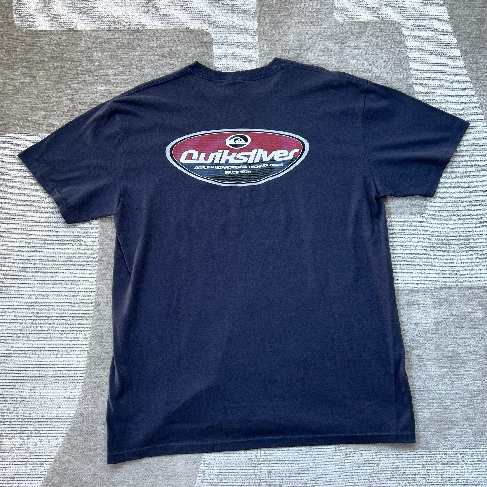 Vintage Quiksilver Mens L Graphic T-Shirt Blue Surfer Skater 90s Y2K NWT Grunge