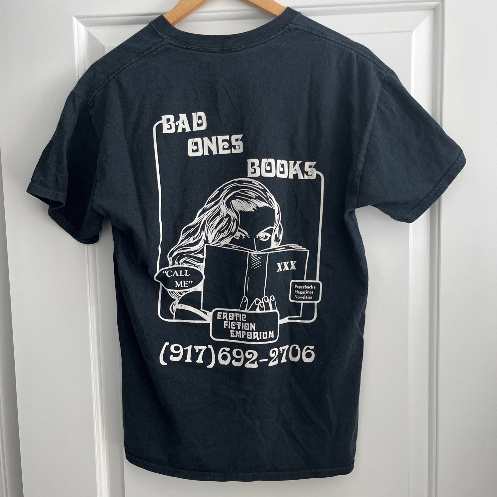 Andrew Brown’s Erotic Skate Novel ‘None Of The Bad Ones’ T Shirt Size Medium 917