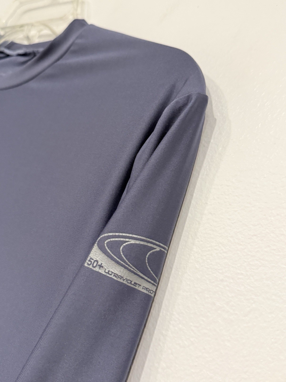 O’Neill Basic Skins Rash Guard Shirt Men’s Size Small 50+ Ultraviolet Protection