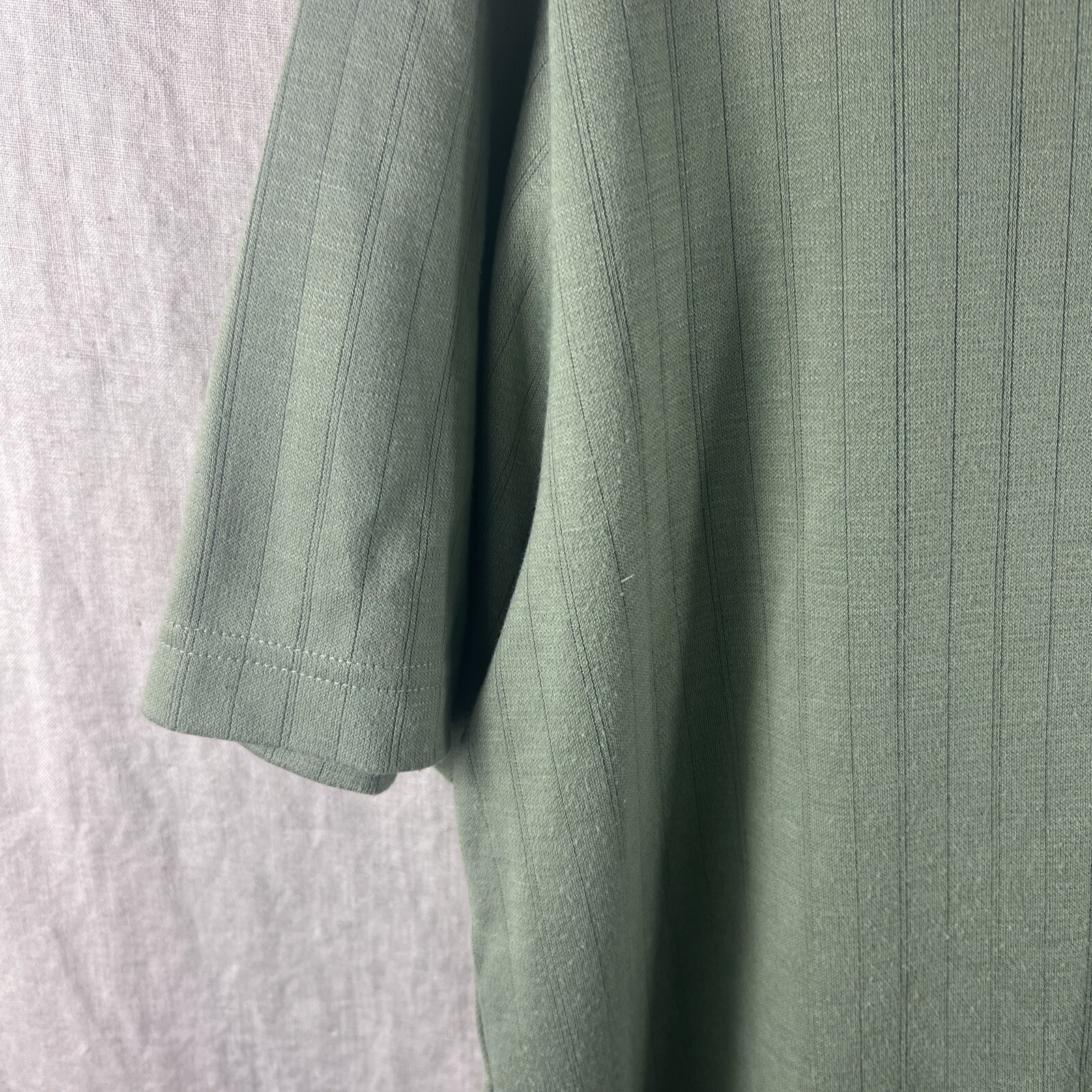 Pierre Cardin Men’s Green Short Sleeve V-Neck Casual Comfort Shirt Size Large