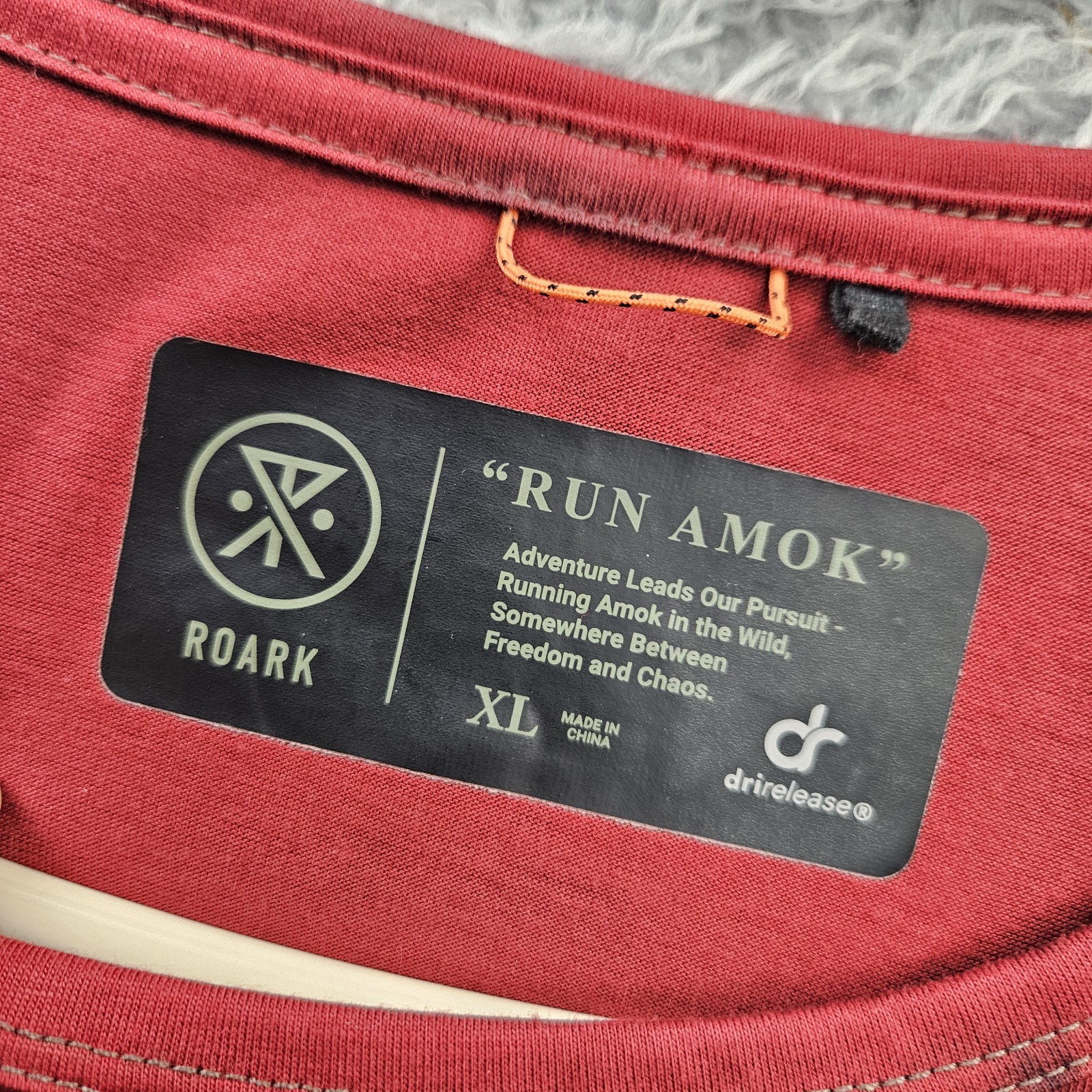 ROARK Run Amok Running Shirt XL Red Long Sleeve Performance Tie Dye *Stain