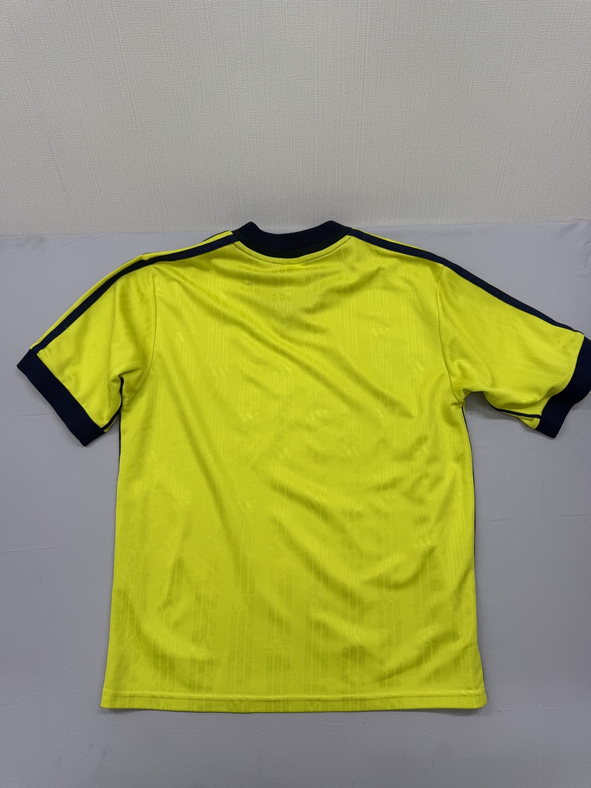 Adidas Yellow Stripe Soccer Jersey L Short Sleeve V Neck 3-Stripes Unisex