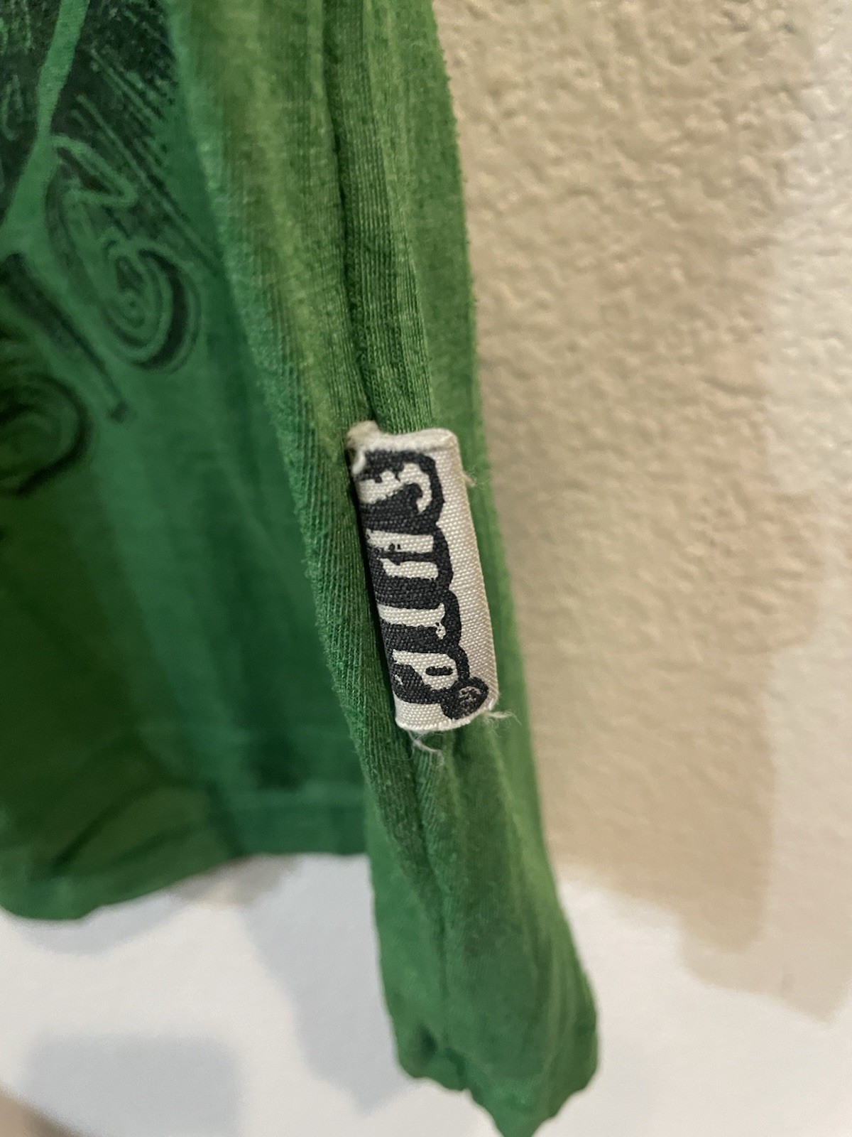 Sure Original Back to Basic Green Vintage Graphic T-Shirt Possibly Size L Large