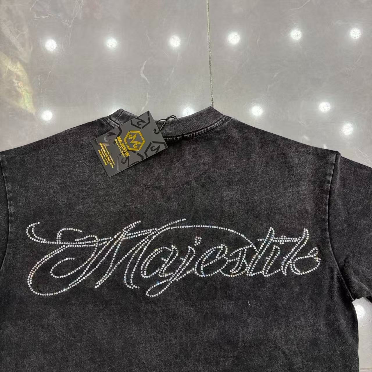 MAJESTIK tee Black New S-M-L-XL