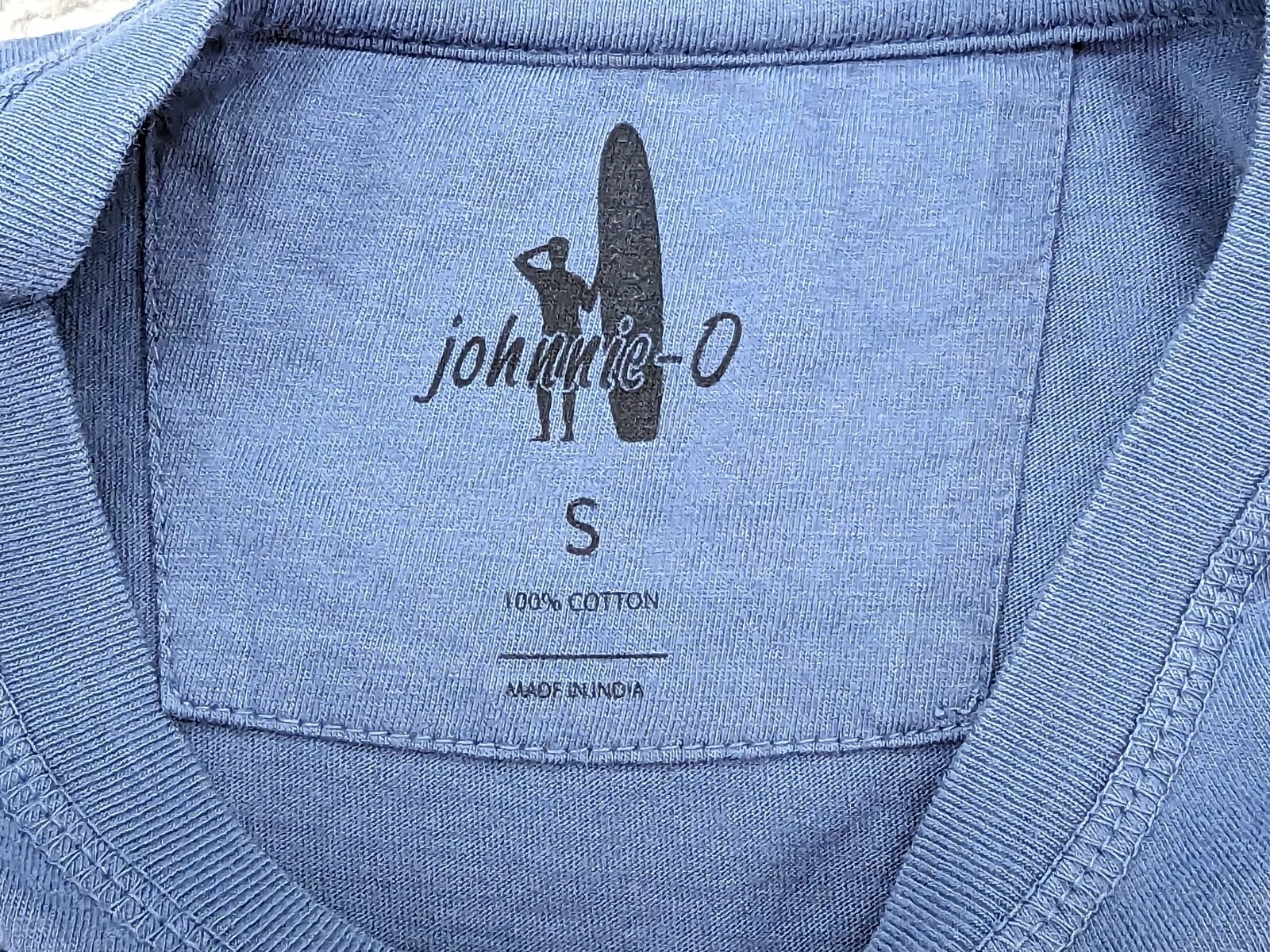 Johnnie-O T-Shirt Mens Small Blue SS Surfing 🏄 Patriotic Flag Crew Neck