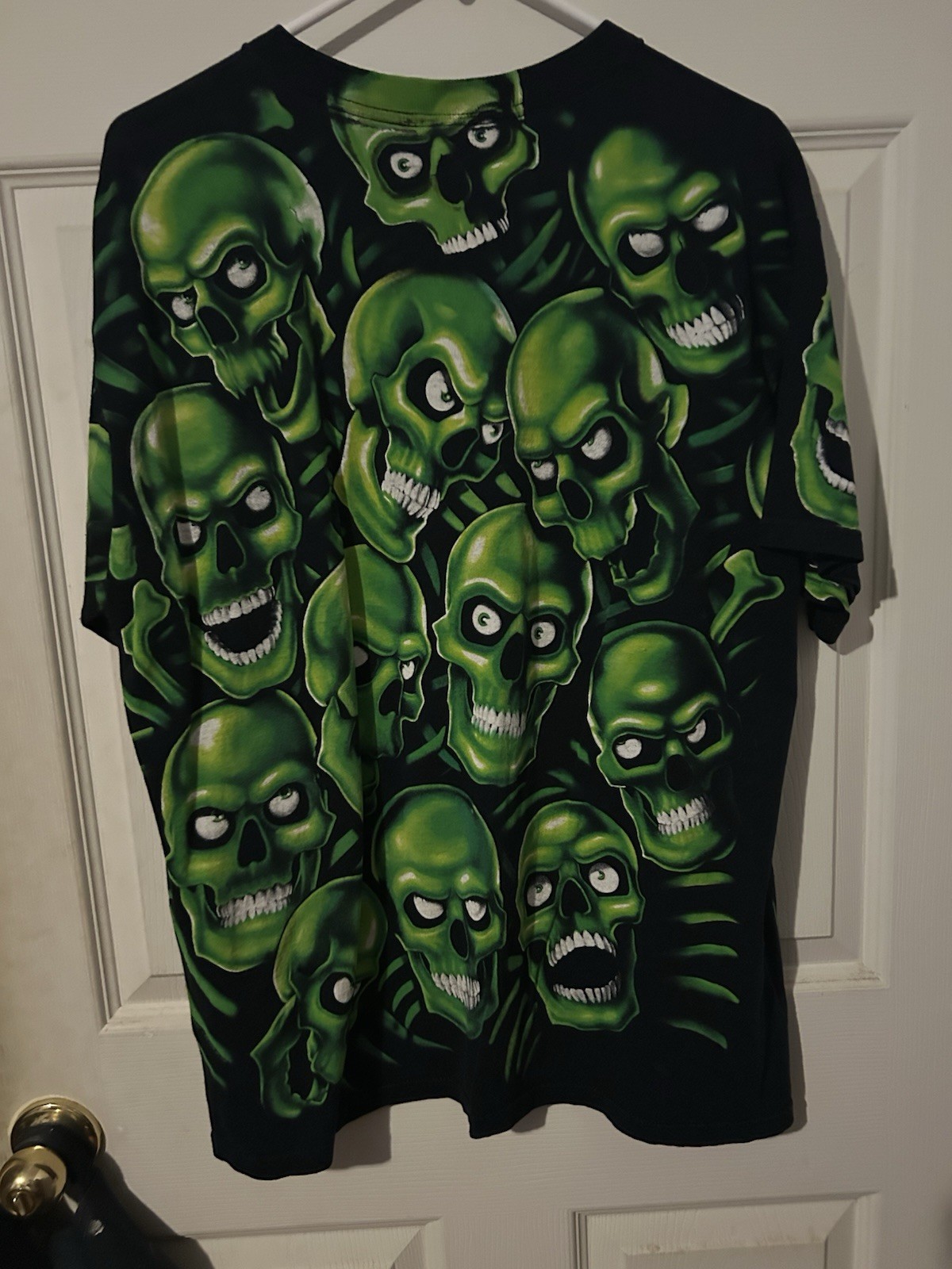 Liquid Blue Skull Pile Size Large Y2K