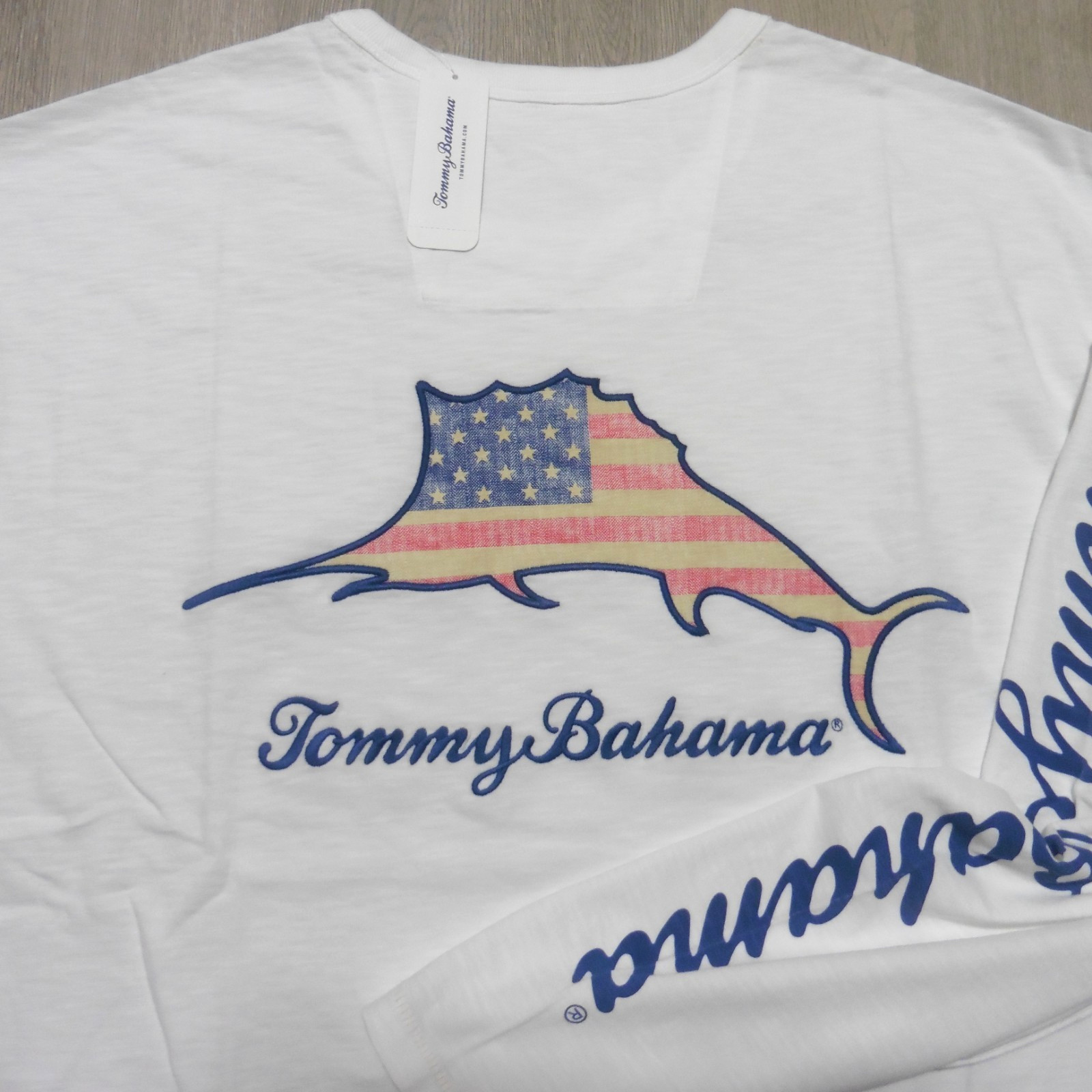 TOMMY BAHAMA Mens BIG & TALL T SHIRT PATRIOTIC BILLBOARD USA FLAG EMBROIDERED