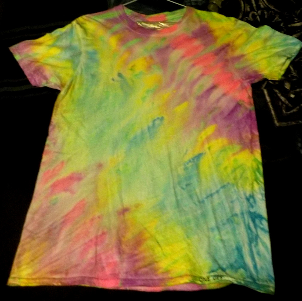 Mens Premium 100% cotton Tie Dye T-shirt -Fluro neon Stripe size Medium, new