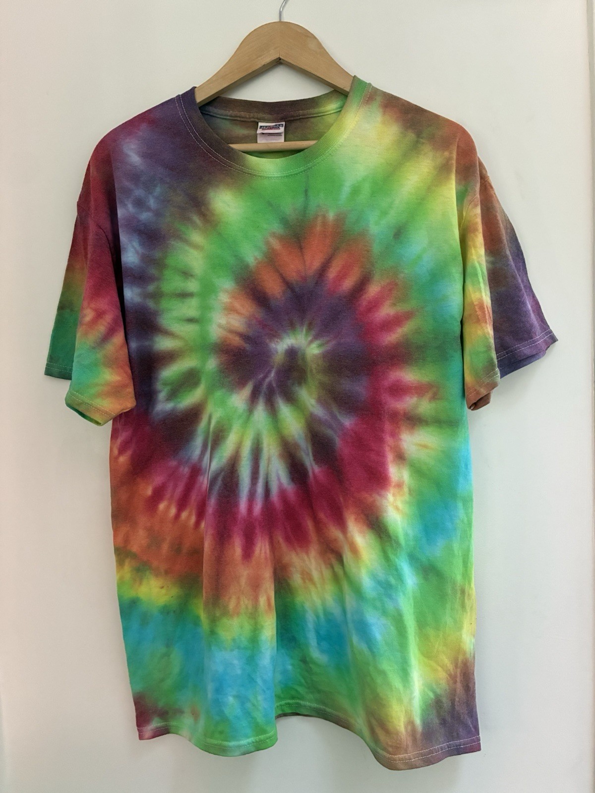 Jerzees Dri-Power Men’s Spiral Tie Dye Cotton Polyester Blend T-Shirt Multi L