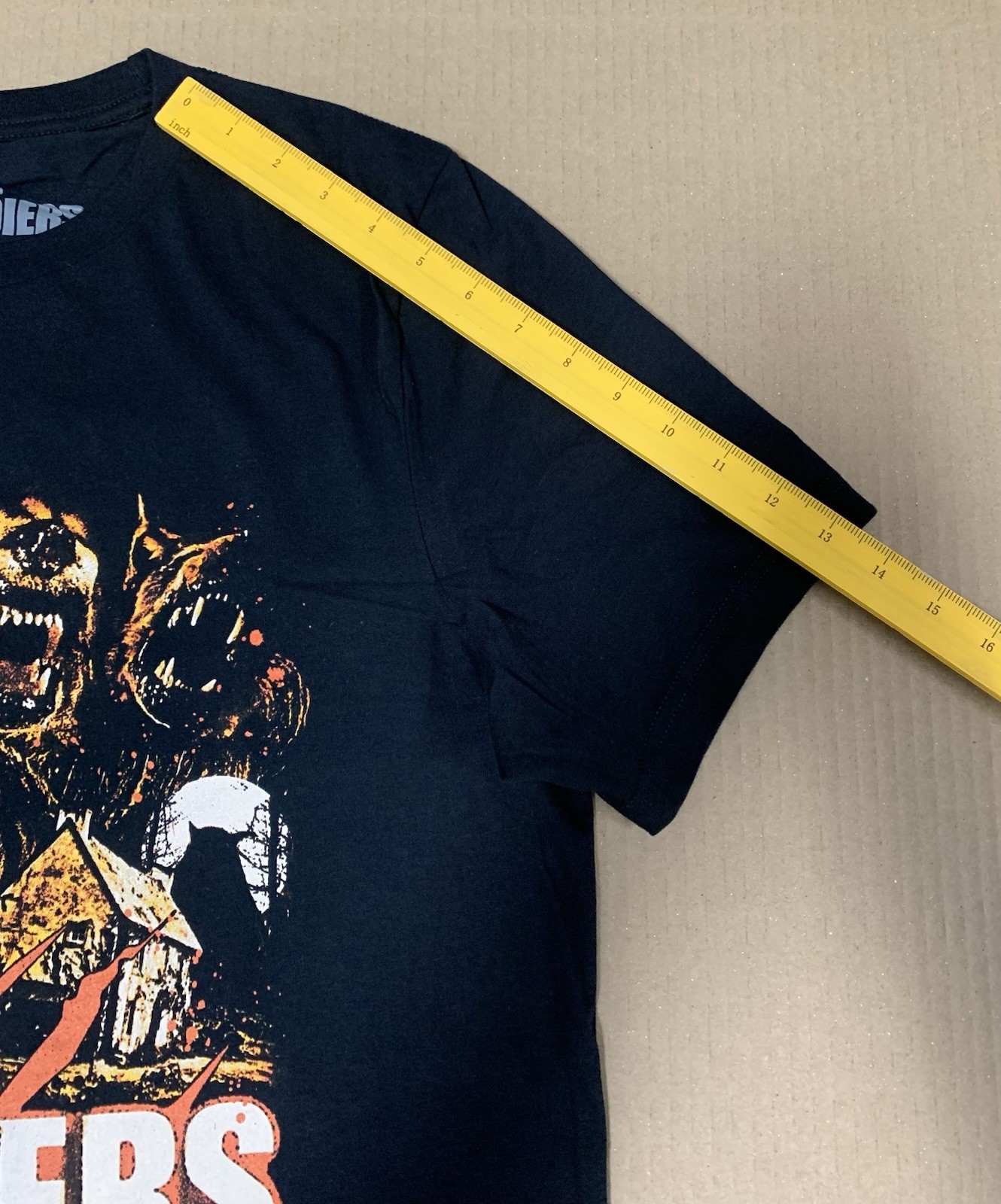 Dog Soldiers Horror T-shirt -LICENSE (great condition)(MEDIUM see description)