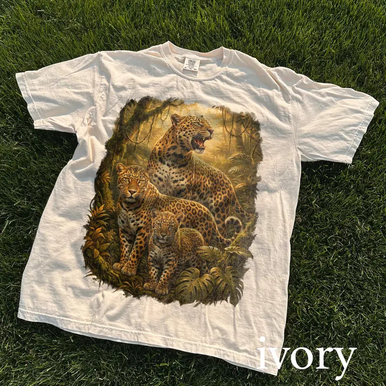 Vintage Fierce Leopard Animal Graphic Comfort Tee Big Cat Wildlife