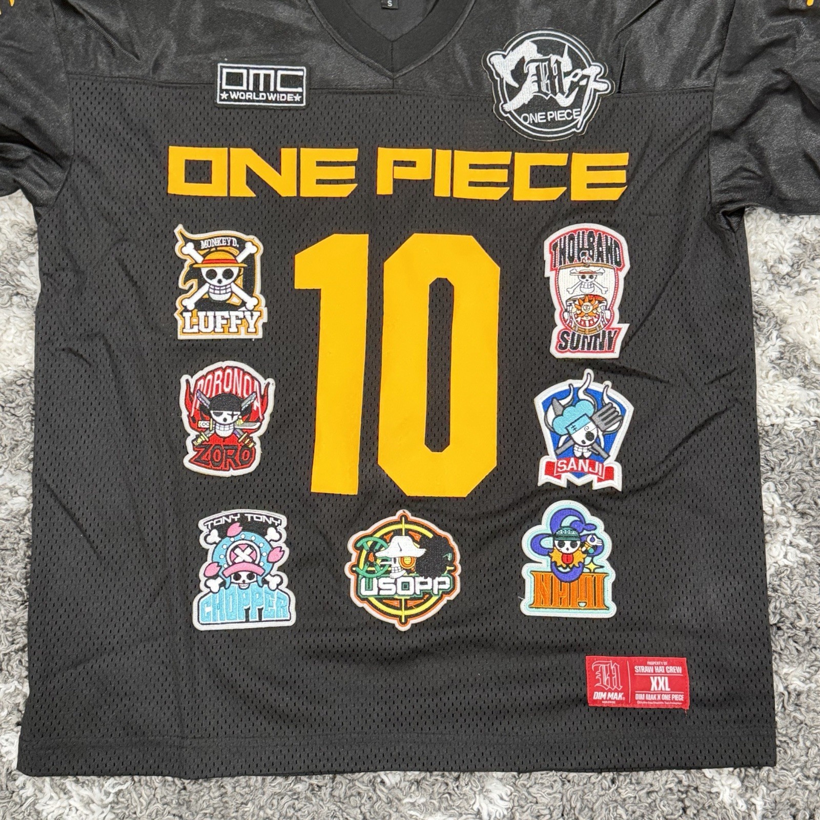 DIM MAK X ONE PIECE – Straw hat crew JERSEY BLACK YELLOW SIZE S