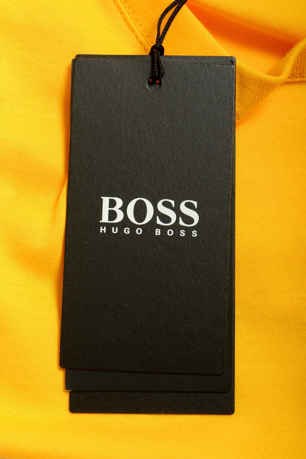 Hugo Boss Men’s “Tiburt 33” Yellow Short Sleeve T-Shirt US 2XL IT 56