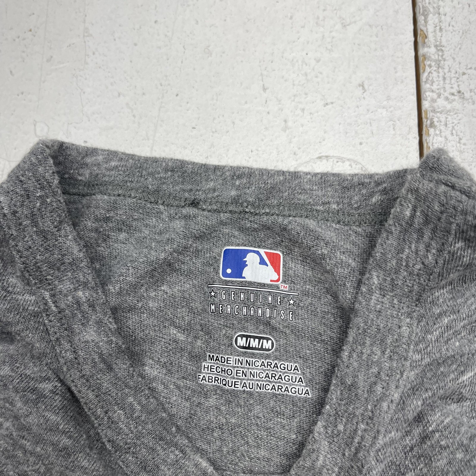 Kansas City Royals Shirt Mens Medium Gray MLB Baseball Tee Genuine Merchandise