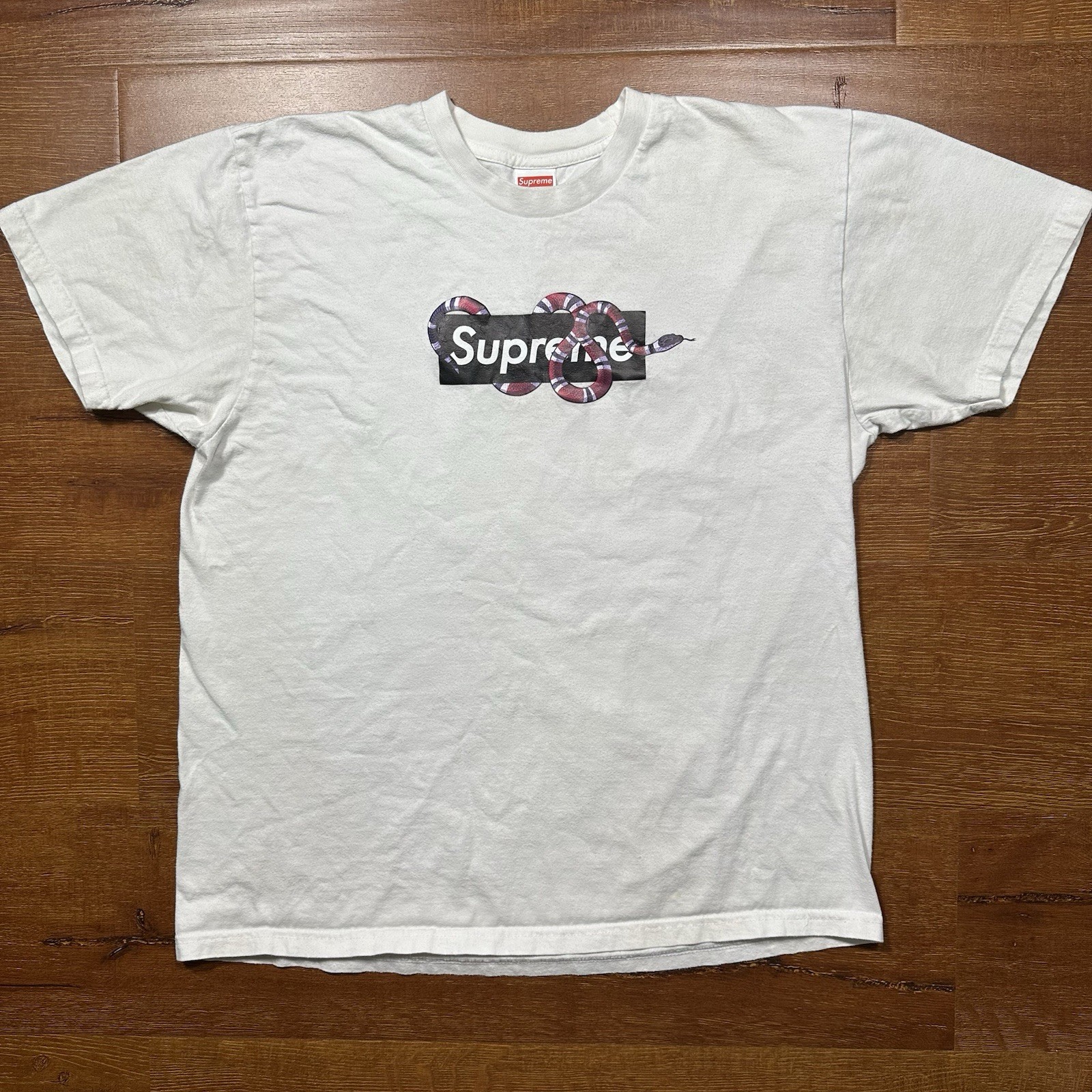 Supreme King Snake T Shirt Mens L White Rare Limited Edition Designer Streetwear
