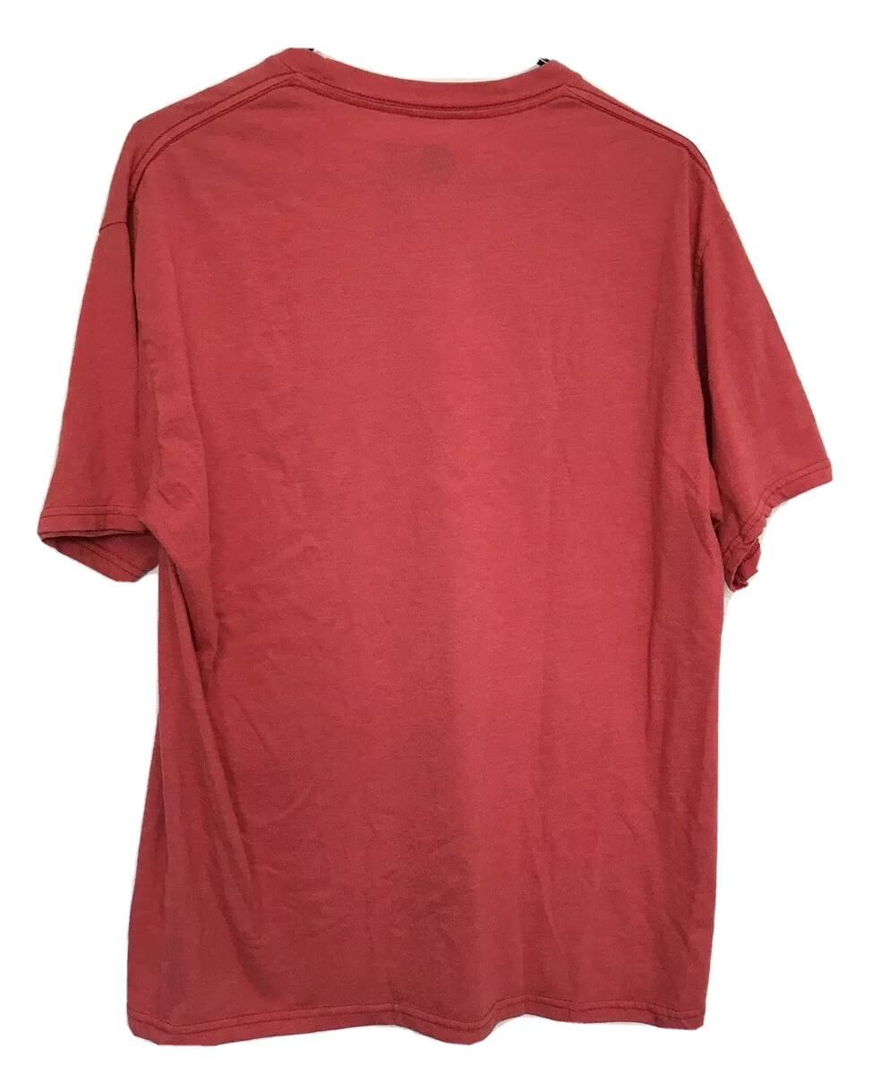 O’Neill Mens T-Shirt Graphic Red Short Sleeves Sz L Modern Fit Ribbed Collar