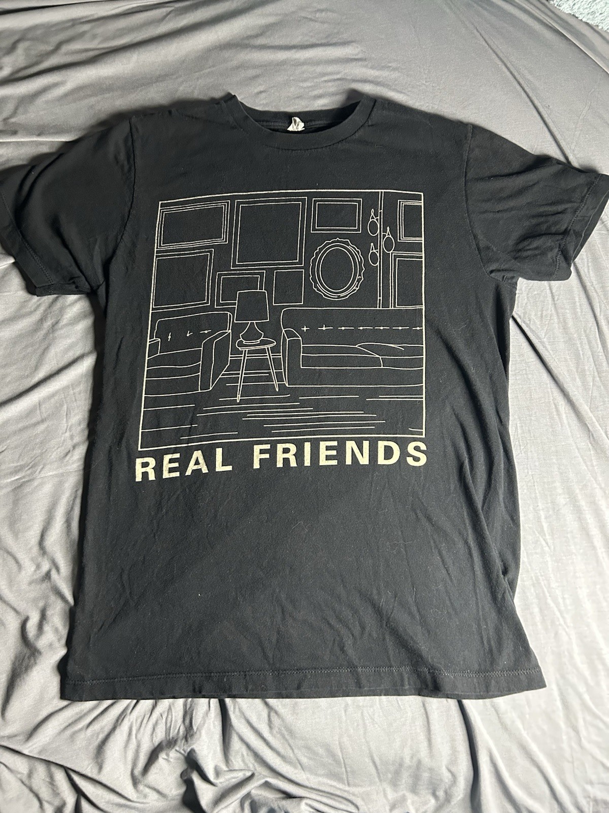 Real Friends T-Shirt Medium Black Band Tee Rock Emo Punk The Home Inside My Head
