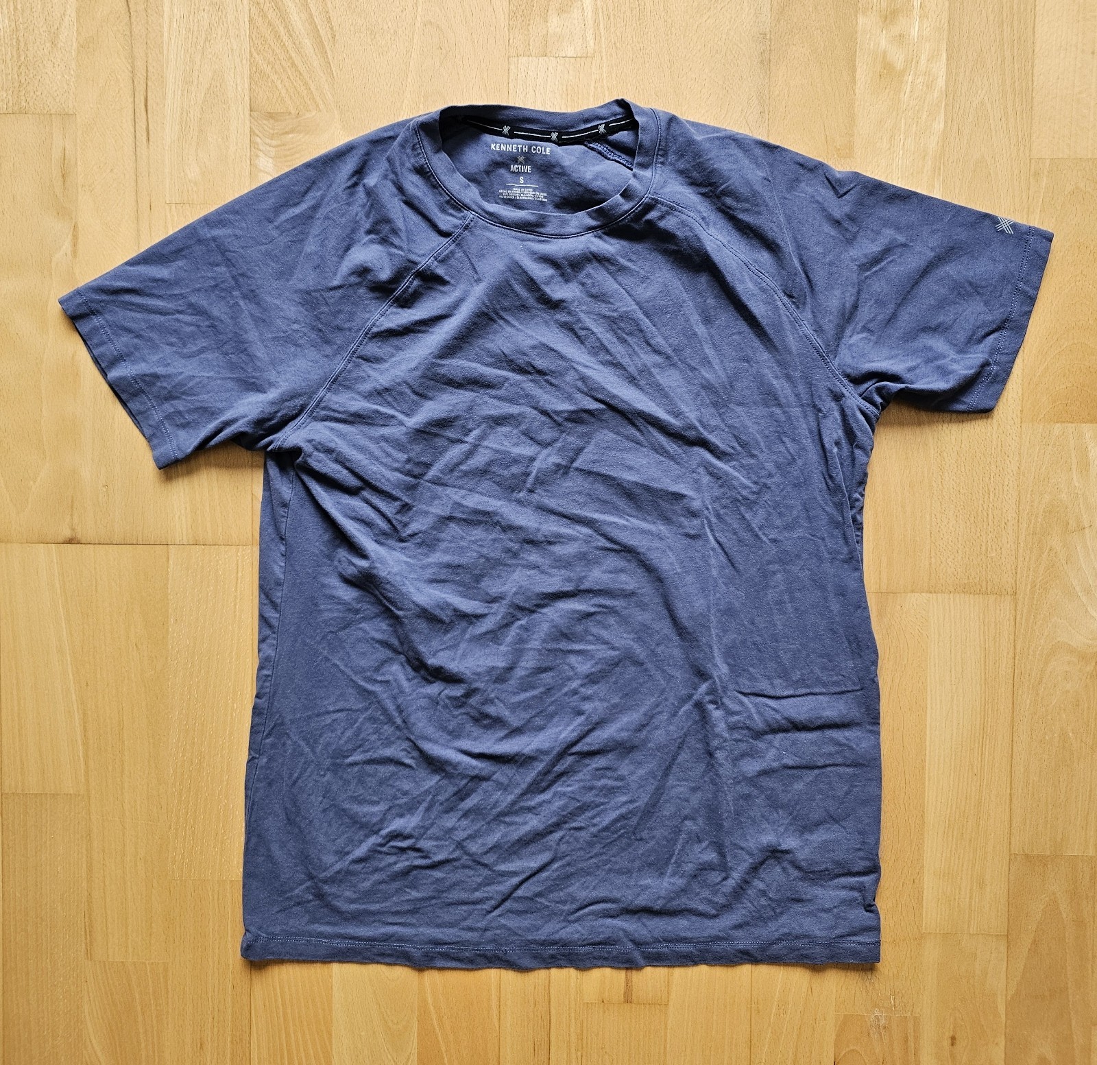 Kenneth Cole T-shirt Mens Small Blue Short Sleeve Active