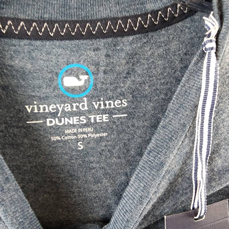 Vineyard Vines Out Of Office Dunes Graphic Tee Men’s S Key Largo Heather S/S
