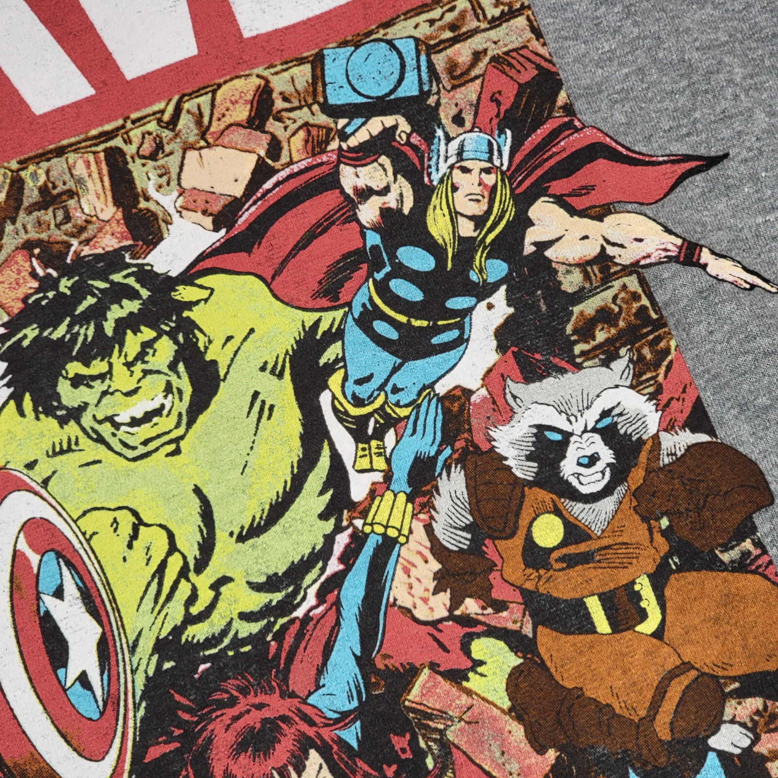MARVEL COMICS Shirt Mens Large Gray Golden Age Avengers HULK CPT AMERICA NWT