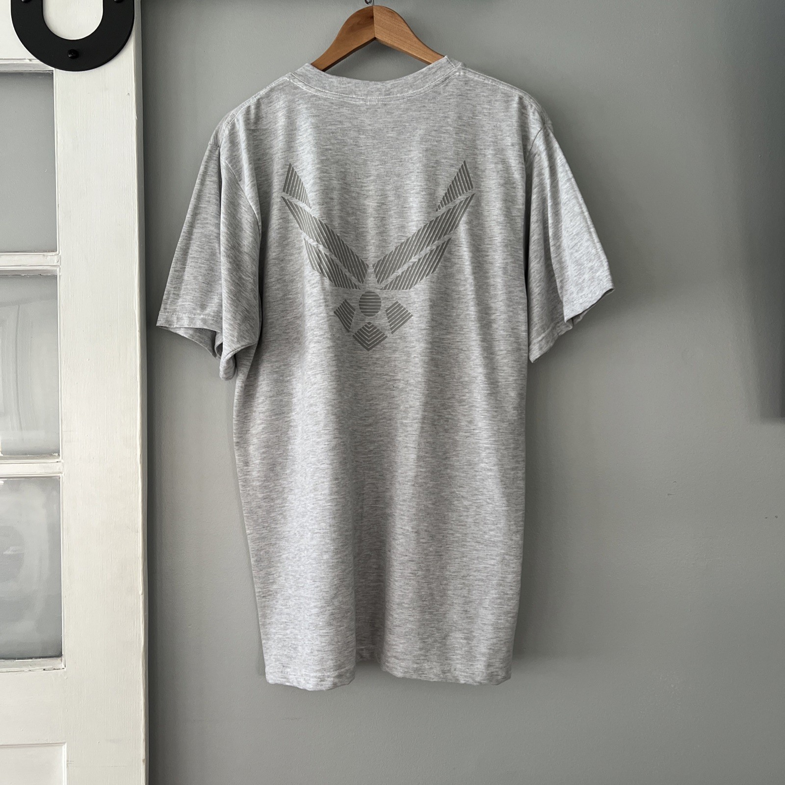 Vintage U. S. Air Force Logo 2-Sided Print Heather Gray T-Shirt Men’s Large