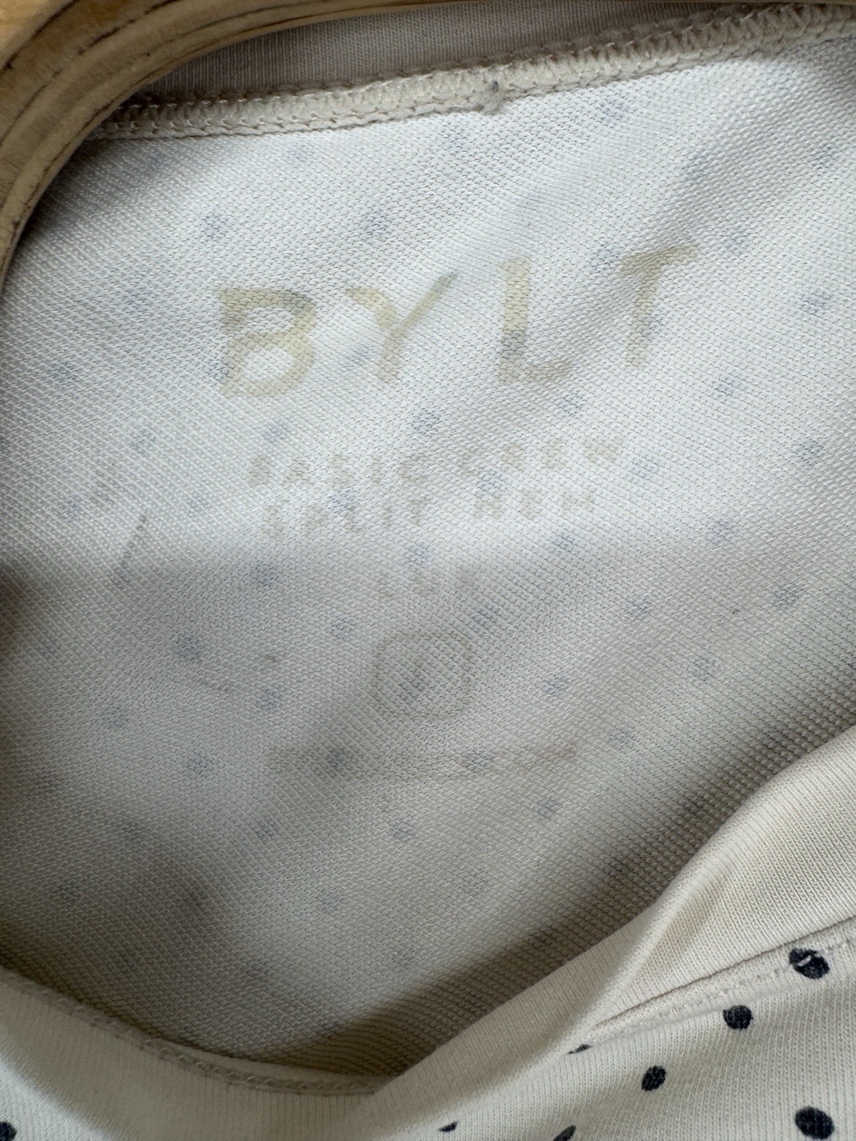 BYLT Basic Crew Split Hem Lux T Shirt Beige Polka Dot Men’s Size Large L EUC
