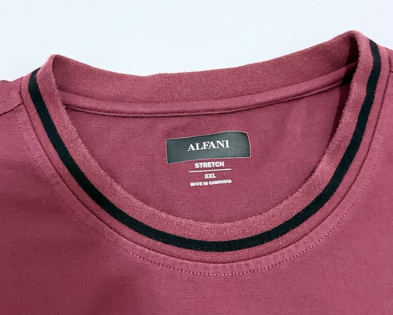Alfani Stretch Crewneck T-Shirt in a burgundy/maroon Sz-XXL