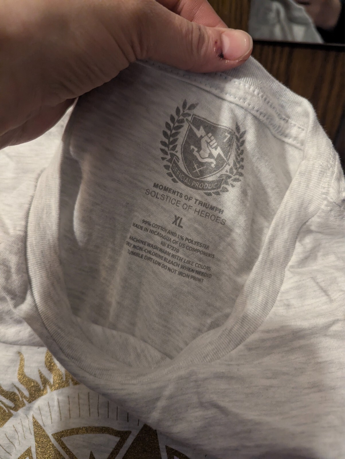 Destiny 2 Solstice of Heroes Moments of Triumph 2018 Shirt XL Official defects