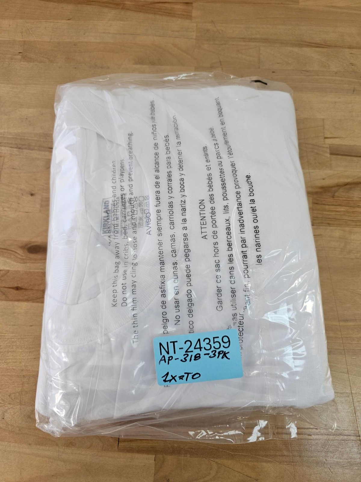*3 PACK* – M / MEDIUM – WHITE – Kirkland Signature Men’s Crew Neck Cotton Shirts
