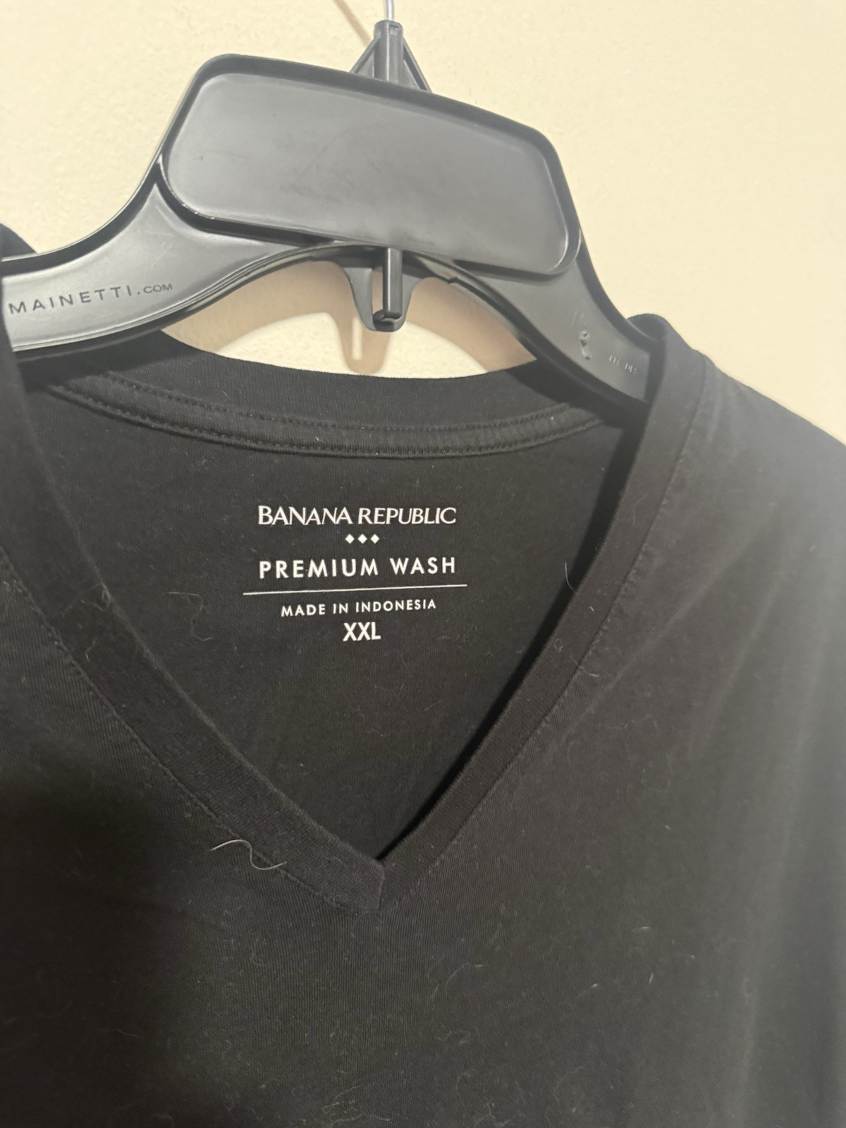 Banana Republic Men’s Premium Wash Solid Black V-Neck Short Sleeve T-Shirt XXL