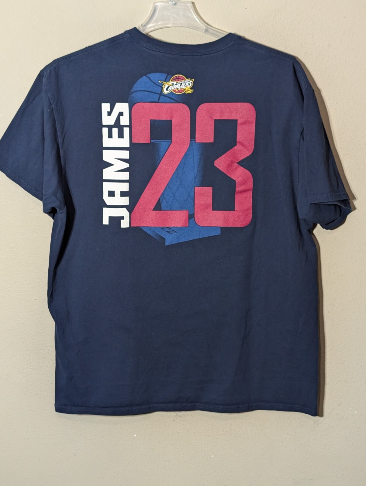 Majestic Cleveland Cavaliers LeBron James NBA Final 2017 Jersey T-Shirt Sz XL