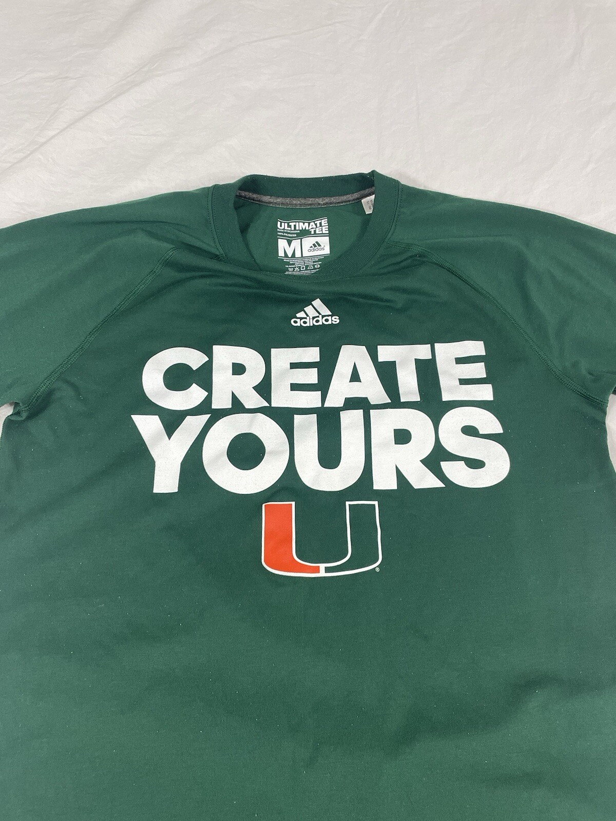 Adidas Climate UM Mens Green Print Short Sleeve Tee Size M