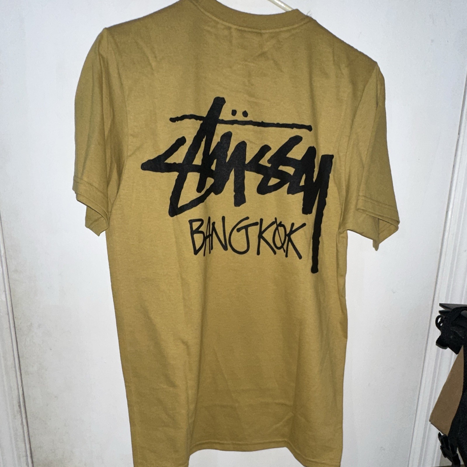 Stussy Bankok Rare Size Small New
