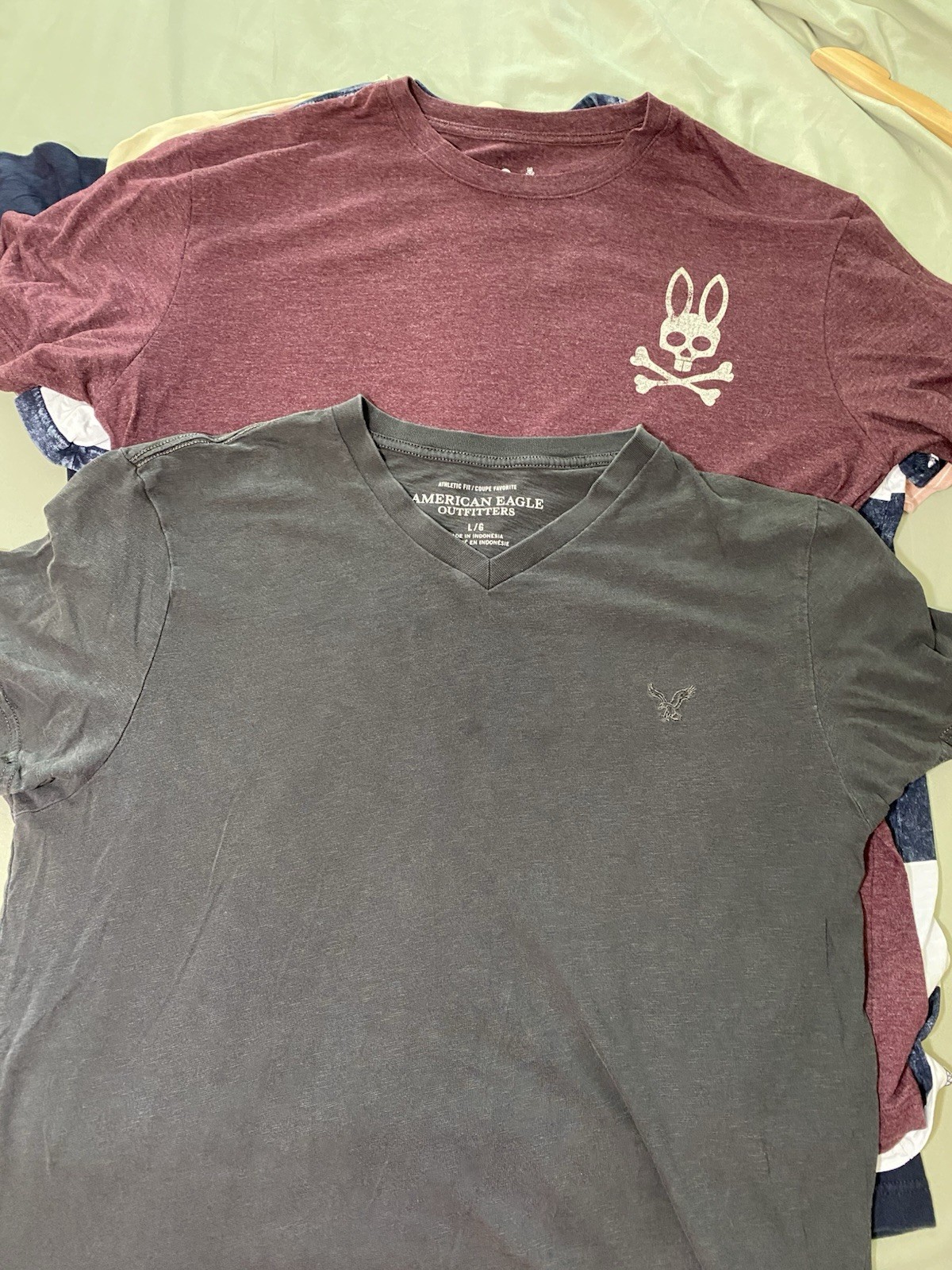 Mixed Brands Men’s Size L Tees and Graphic Print Tee Lot